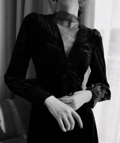 《全世界都在等我们分手》作者：不是风动