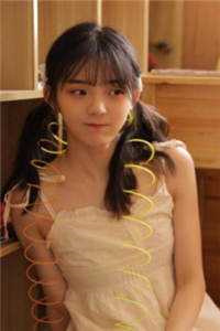 完结《快穿之疯批大佬手执锁链笑嘻嘻》作者魔法少女迟迟