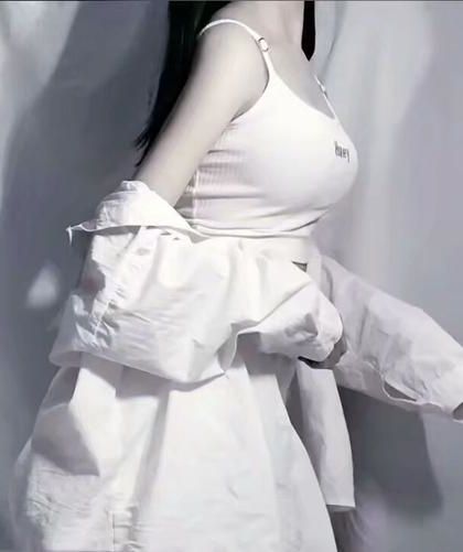 《小哭包黏上了死对头》小说阅读