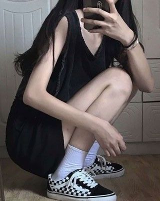 《快穿_娇美女配又被一见钟情了》作者：长亭剑下小说阅读