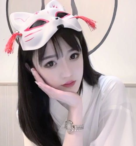 皇后诈尸护崽杀疯 作者：麦麦小说阅读