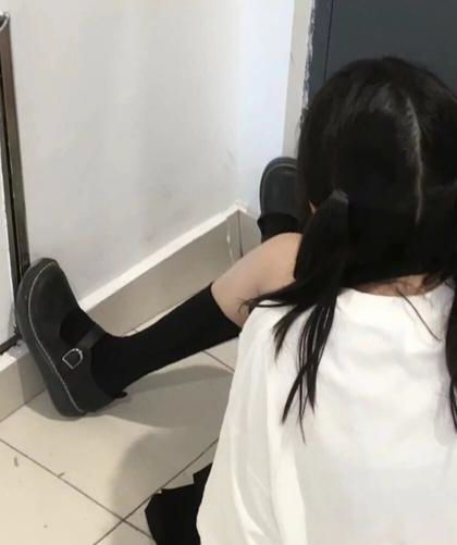 《错把神君当成渡劫道侣》作家：仗剑折花小说阅读