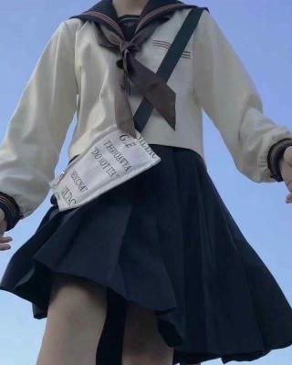 她的爱沉于深海 作者：小说阅读