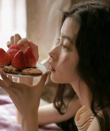 《烟雨皆散爱落空》楚烟陆斐小说阅读