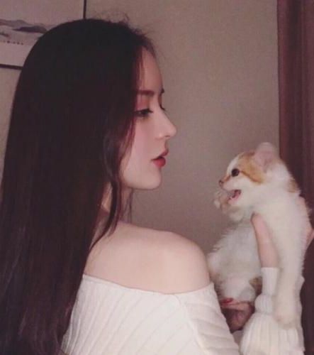 【付费短篇】保镖为我杀人入狱，转身嫌我太脏作者：匿名